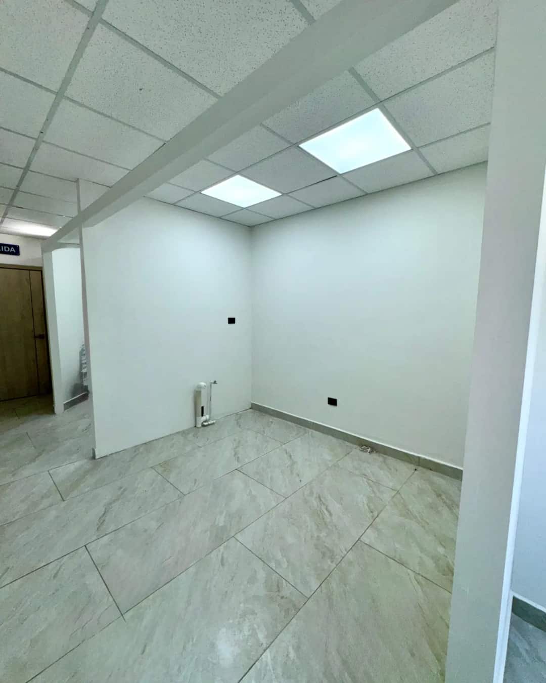 Local Comercial en Renta - Piso Médico | Distrito Artemisa - Tegucigalpa
