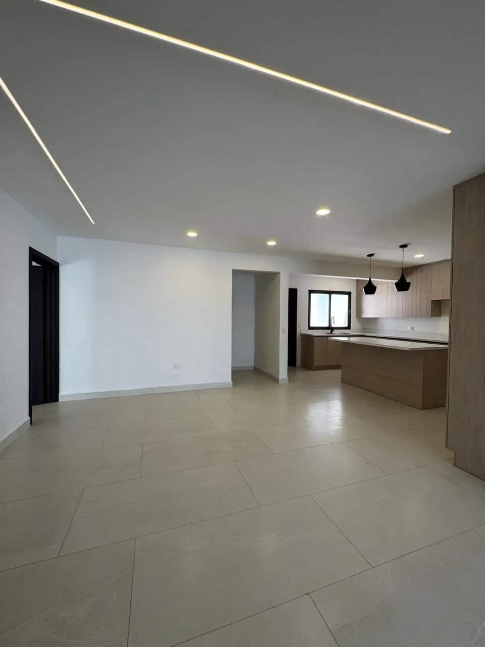 Venta de casa remodelada en Loma Linda Norte - Tegucigalpa