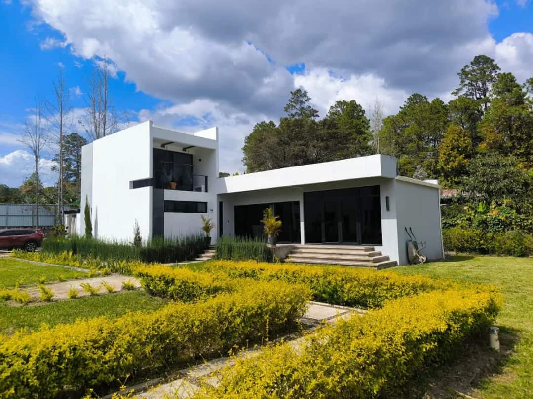 PROPIEDAD DE LUJO EN VENTA - VALLE DE ÁNGELES - Tegucigalpa