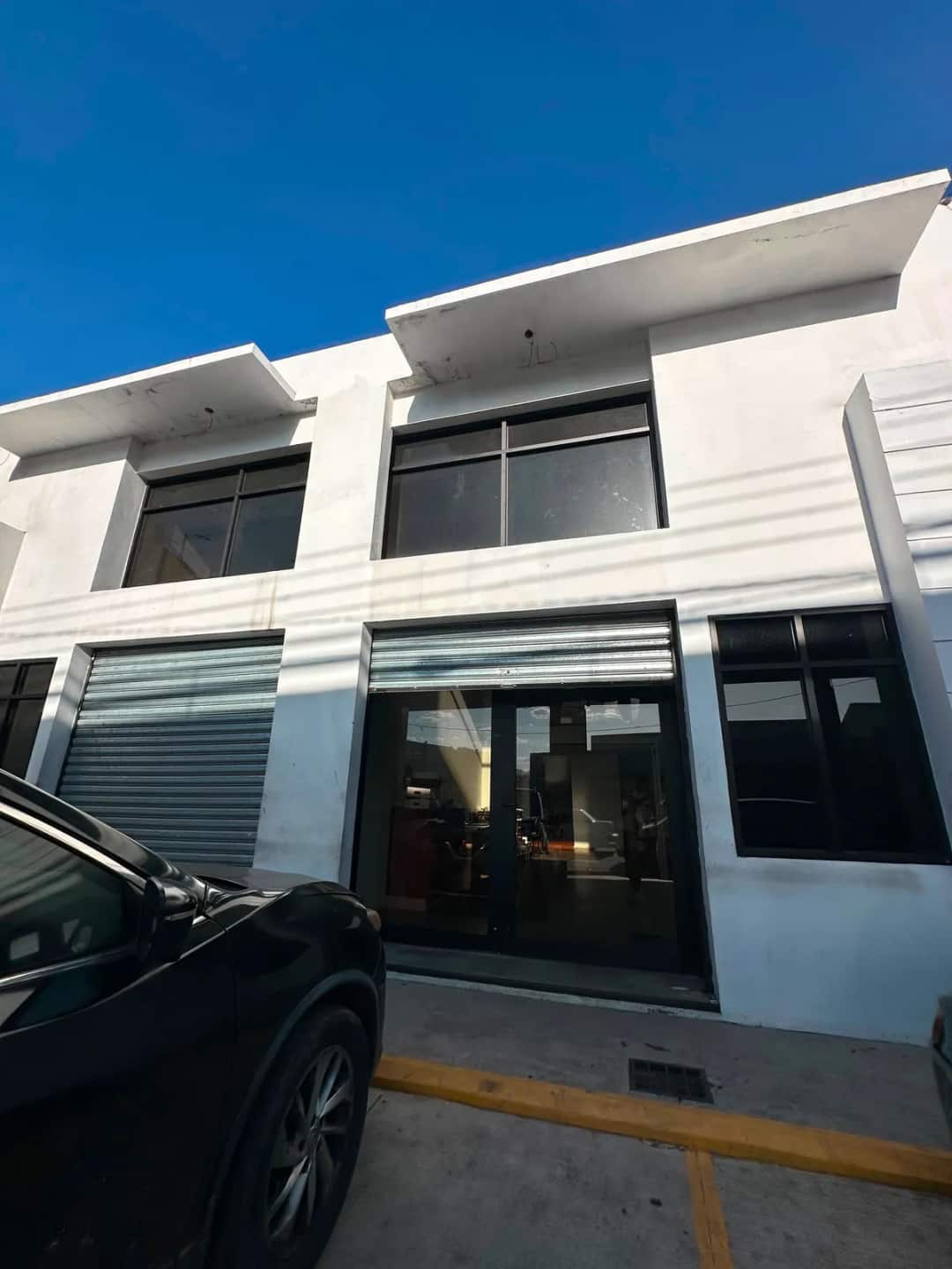 Propiedad en Venta - Vivienda + Edificio Comercial | Colonia Humuya, Tegucigalpa - Tegucigalpa