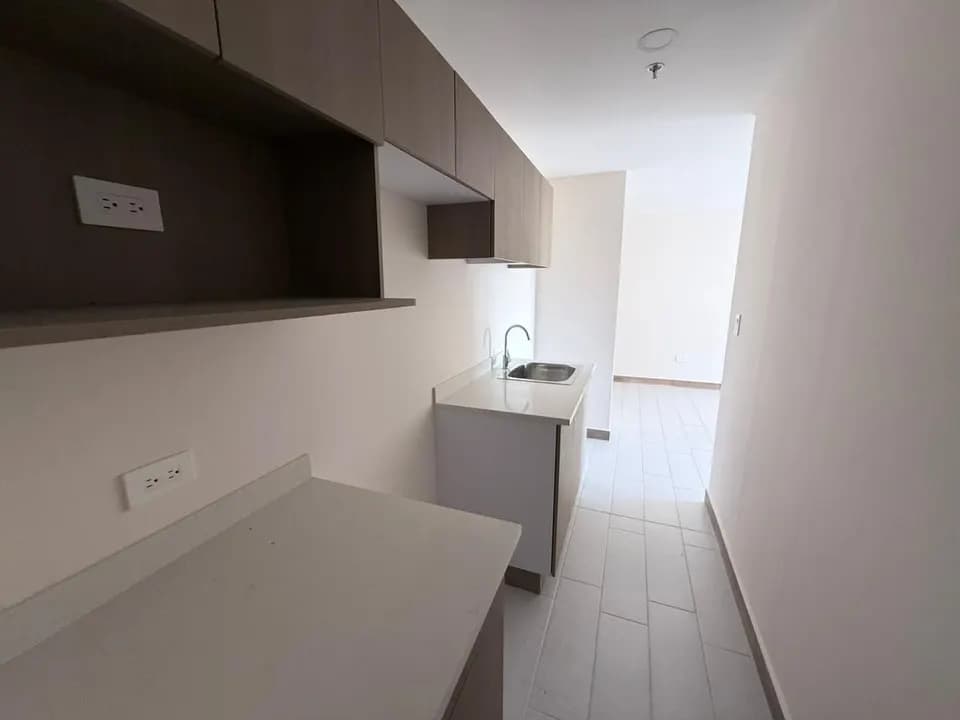 Apartamento en alquiler - Torre Cipreses, San Ignacio - foto 1 de 12