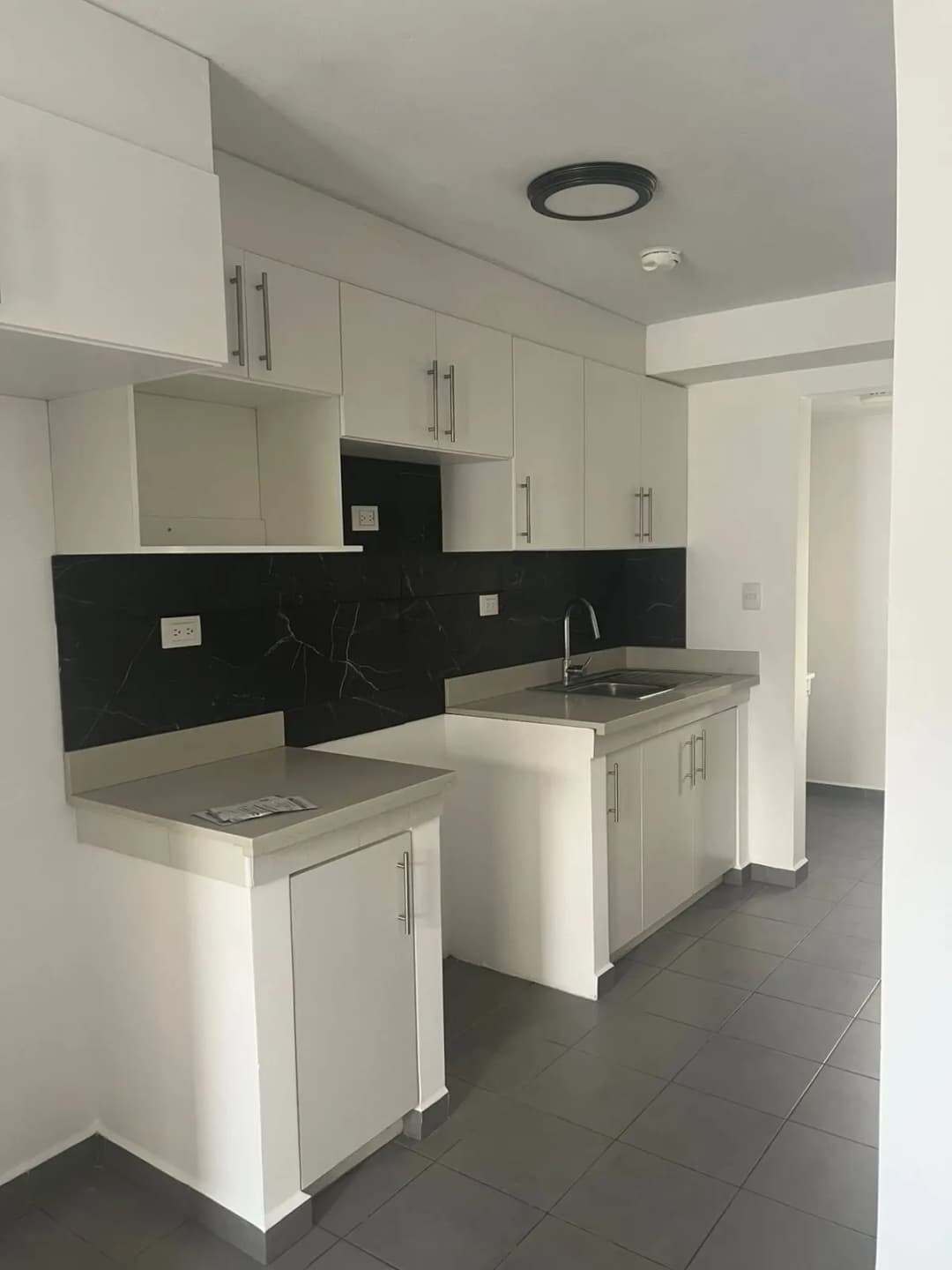 Apartamento en renta - Residencial Alcazar - foto 1 de 13