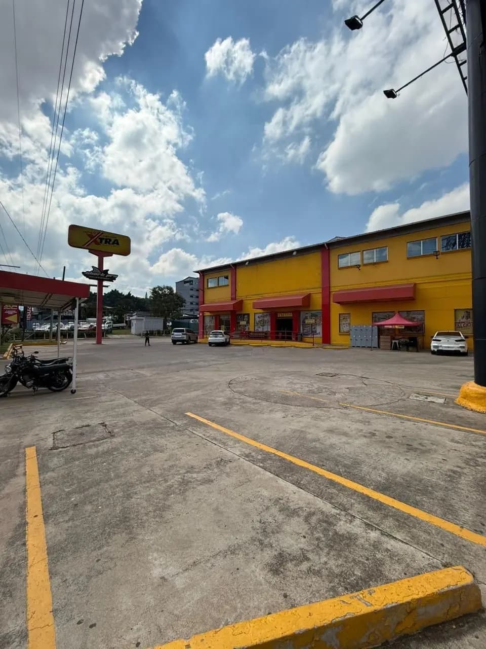 Amplia Bodega en Renta - Bulevar Morazán - foto 1 de 10
