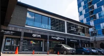 Local Comercial en Renta - Plaza Cipreses - foto 1 de 3