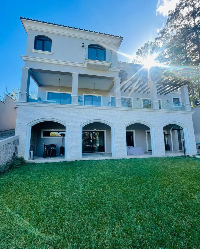 Venta De Casa En Residencial El Hatillo – Tegucigalpa miniatura 2