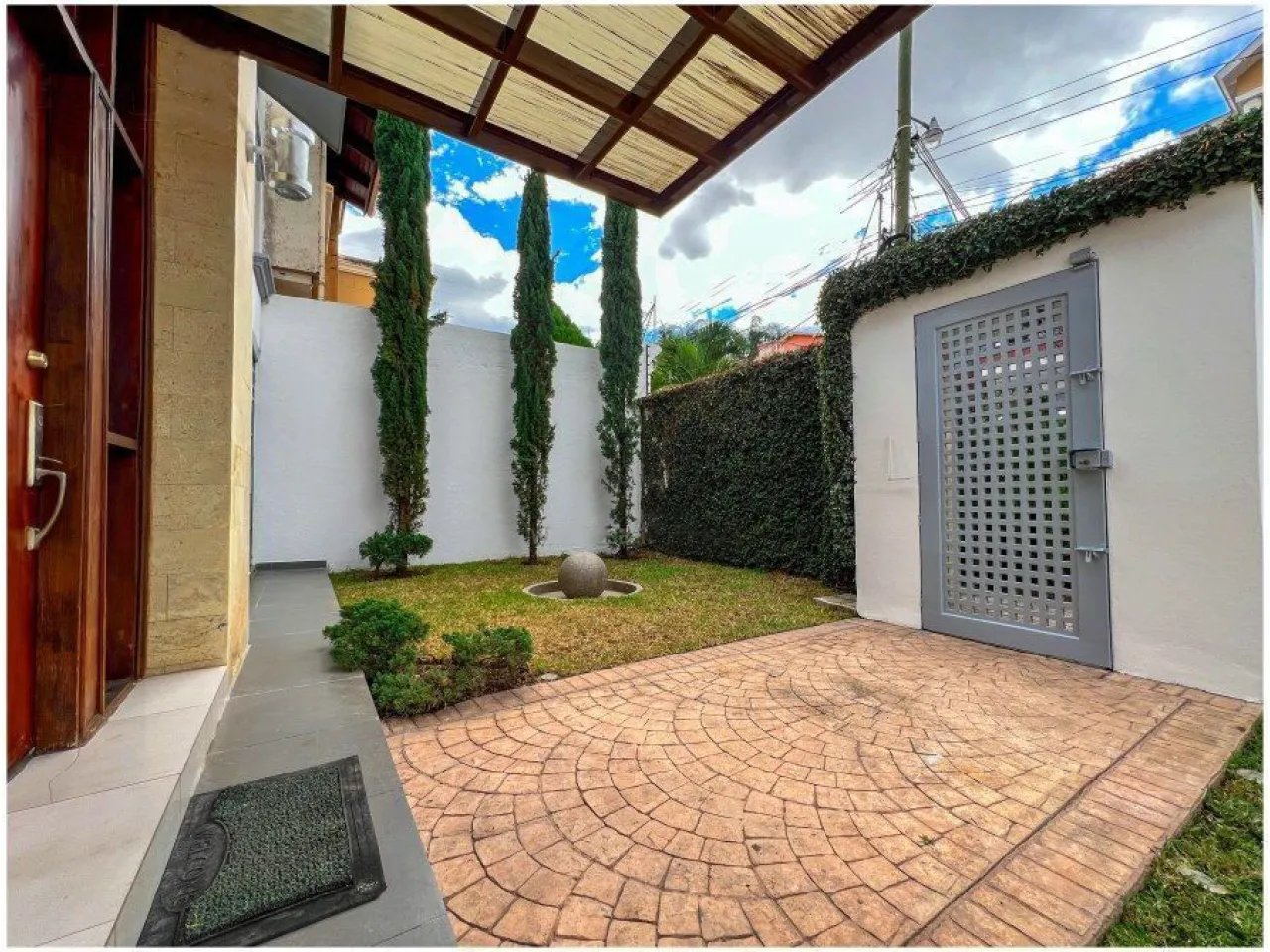 Espaciosa Vivienda en Residencial Palma Real con Amplio Patio – Tegucigalpa miniatura 20