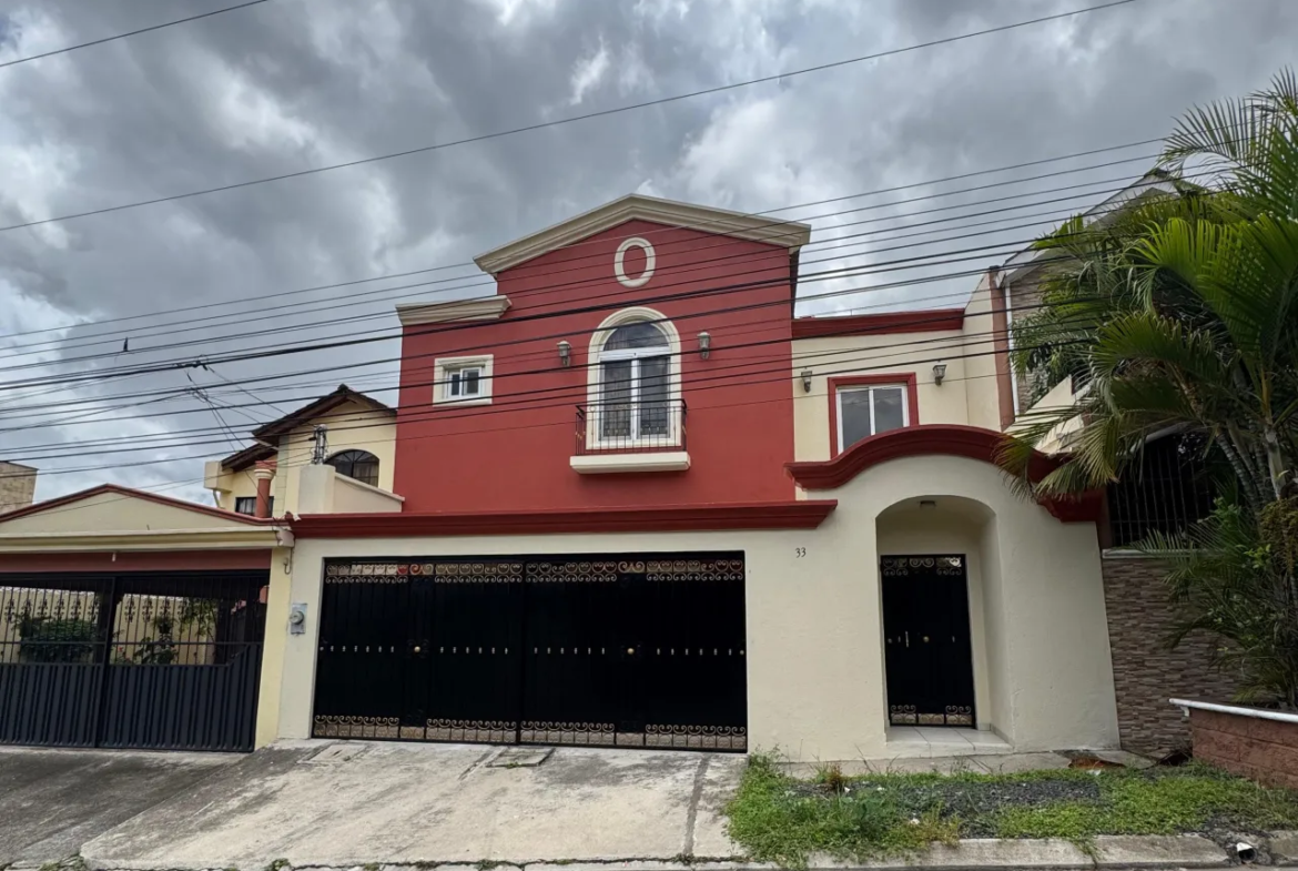 Amplia Casa en Venta en Colonia Miraflores, Tegucigalpa – Espacio y Comodidad miniatura 22