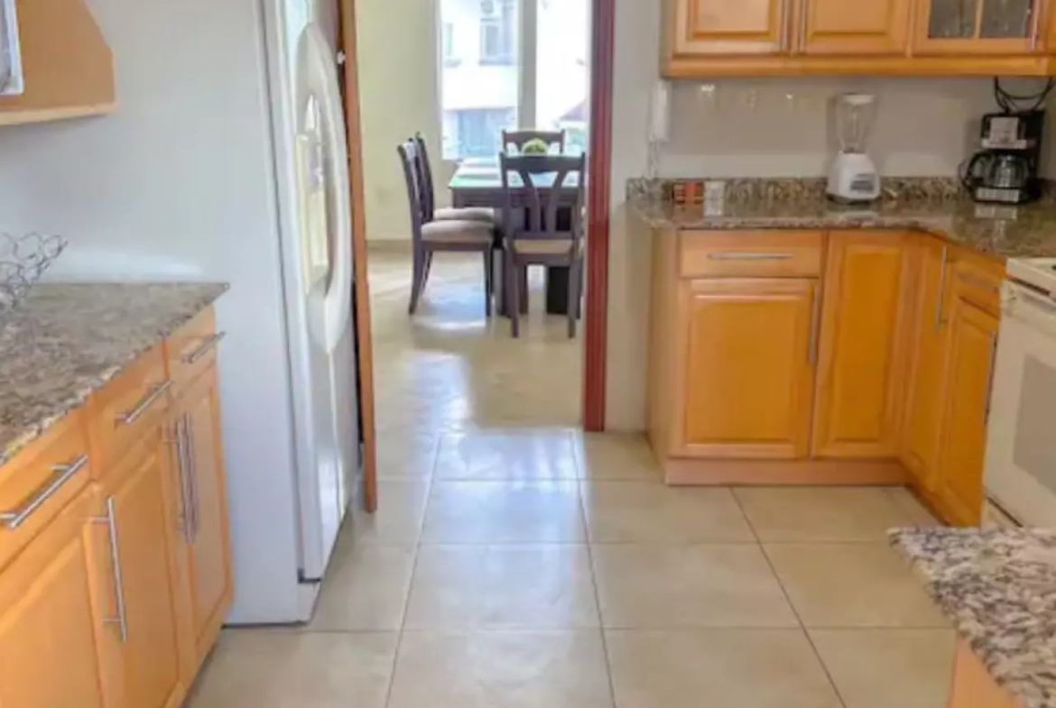 Venta de Apartamento Amueblado en Edificio La Trinidad-Tegucigalpa miniatura 7