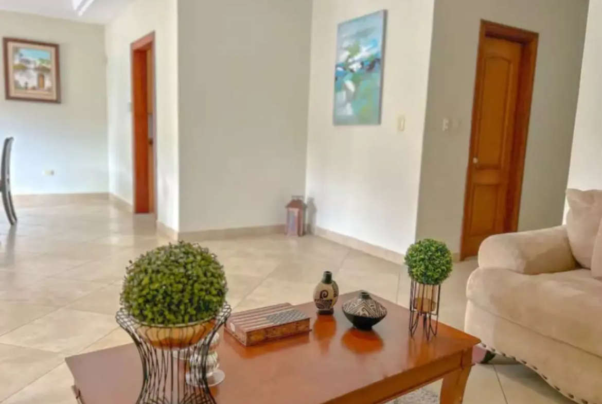 Venta de Apartamento Amueblado en Edificio La Trinidad-Tegucigalpa miniatura 10