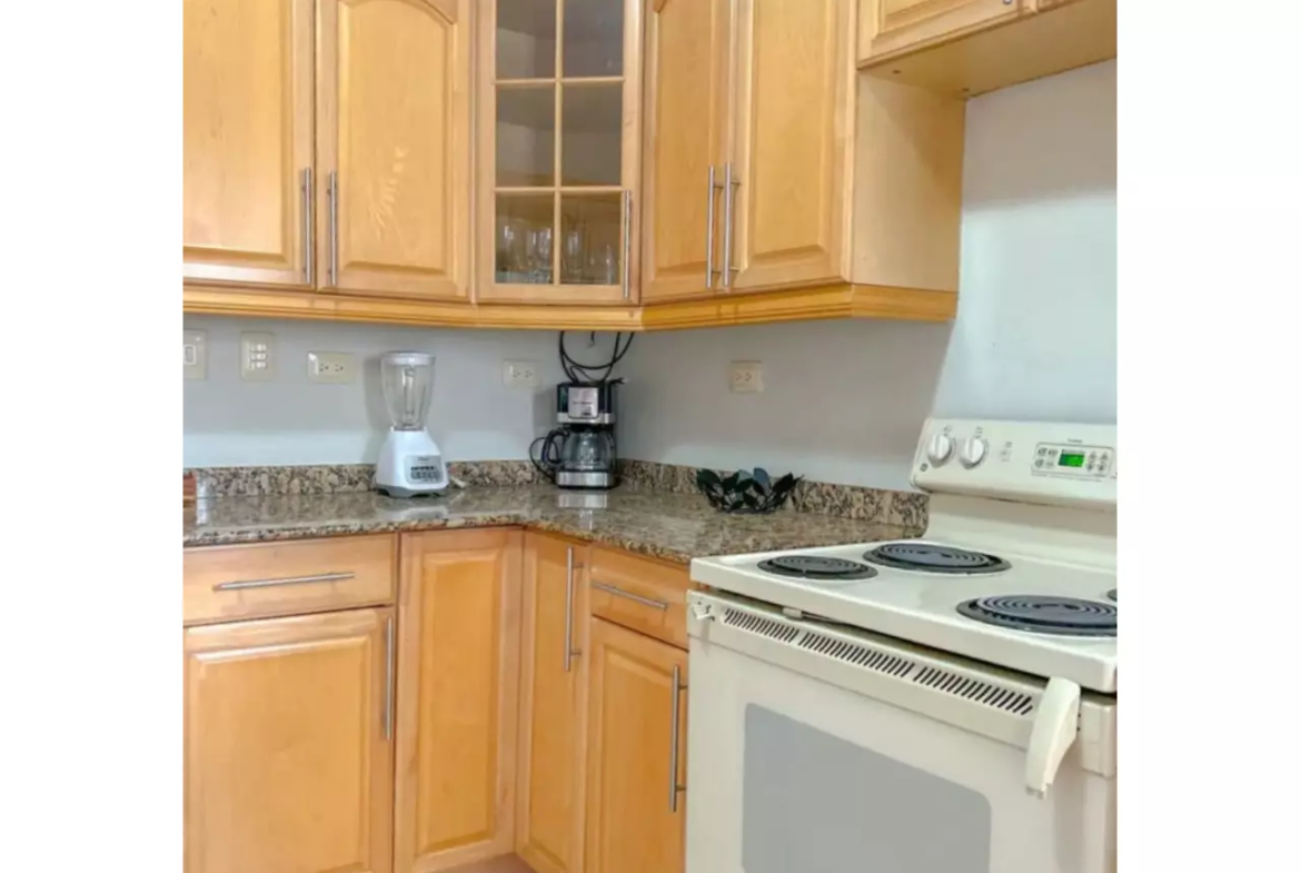 Venta de Apartamento Amueblado en Edificio La Trinidad-Tegucigalpa miniatura 16