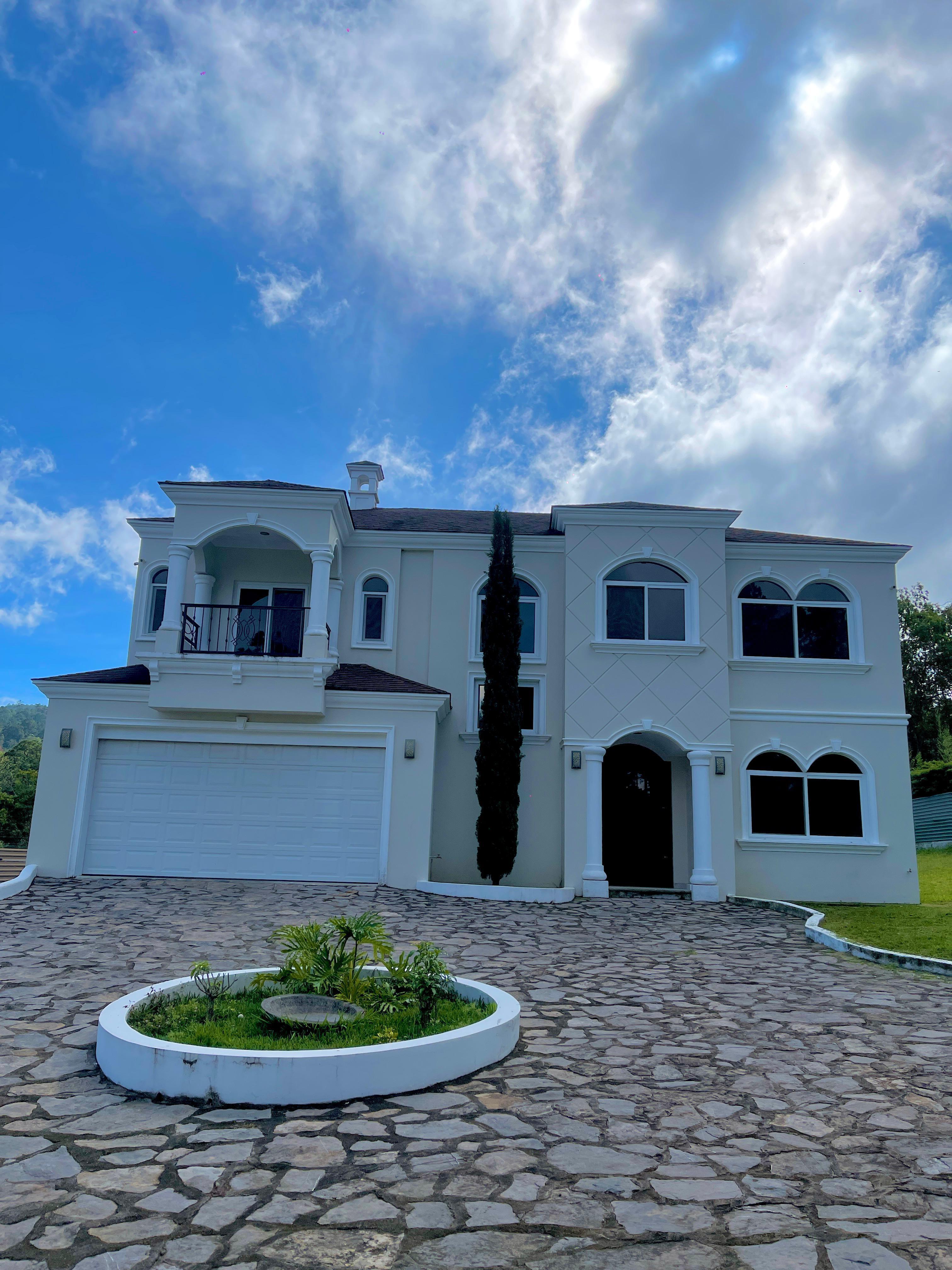 Casa en Venta – Colonia Guaymuras miniatura 11