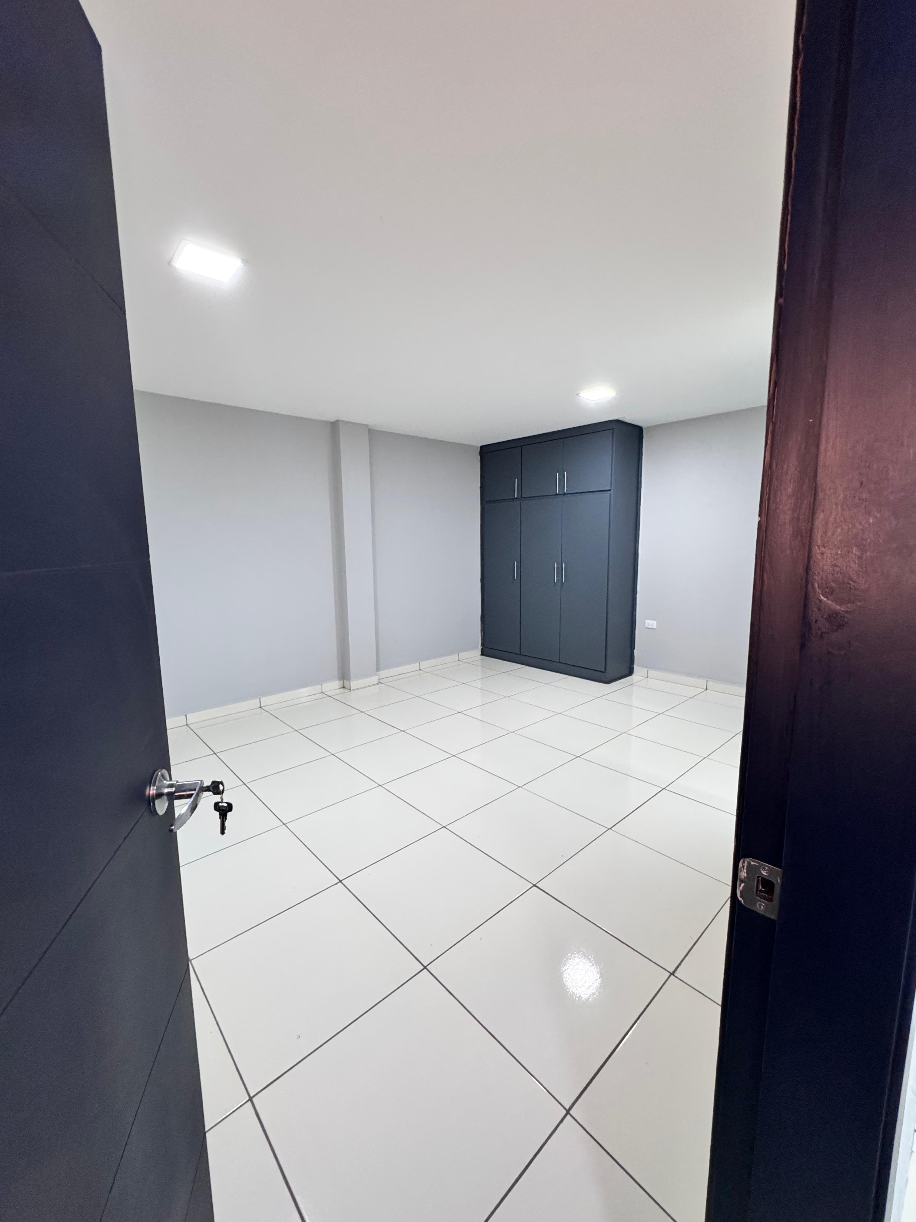 Casa en Venta – Colonia Guaymuras galería 26