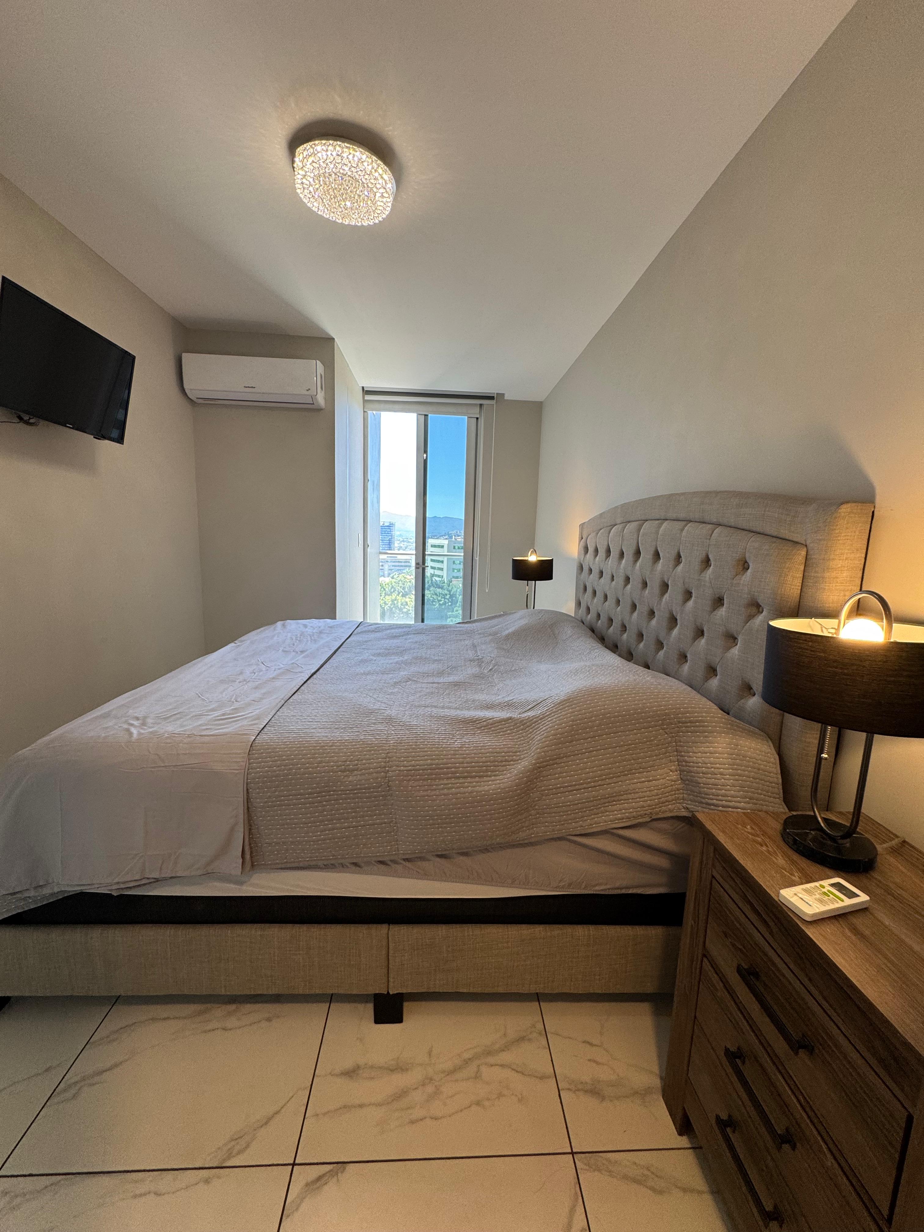 Apartamento Premium en Alquiler – Torre Nivo, Tegucigalpa miniatura 4