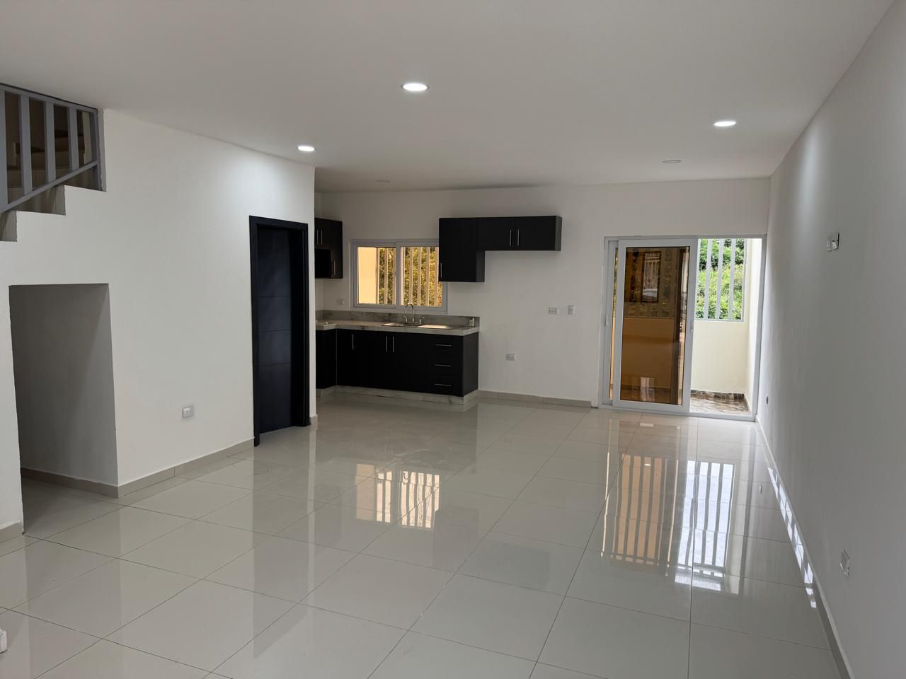 Preventa de Casas – Paseo Las Campanas, Tegucigalpa (4 Disponibles ) miniatura 2