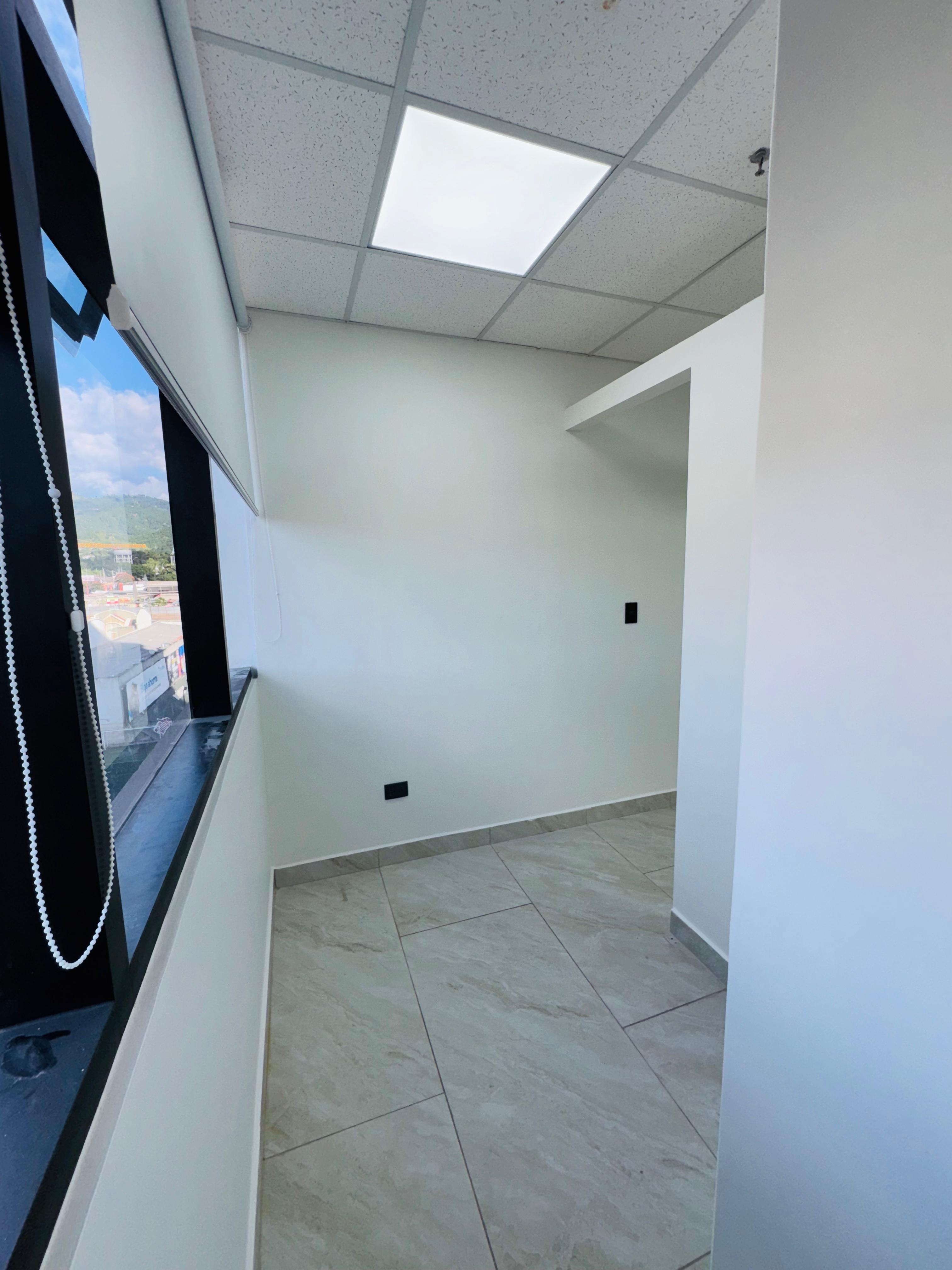 Renta de Local Comercial – Piso Médico, Distrito Artemisa 📍 miniatura 7