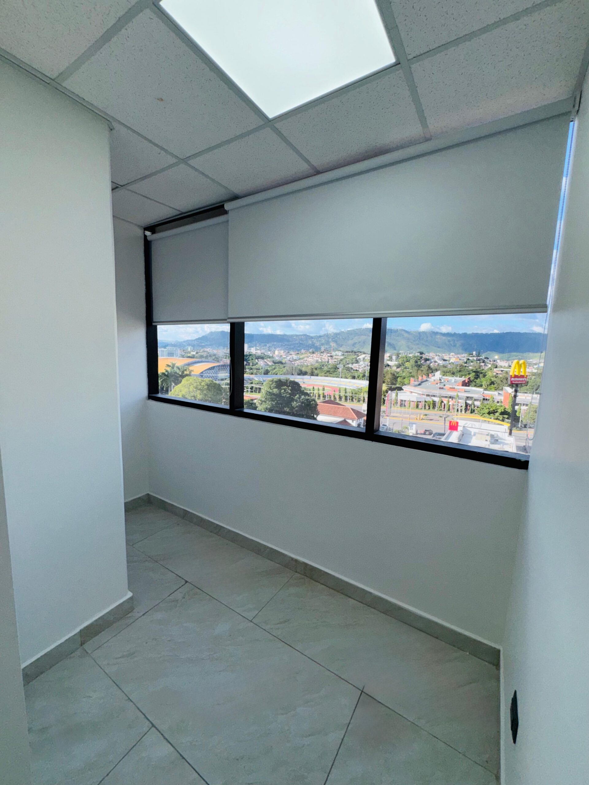 Renta de Local Comercial – Piso Médico, Distrito Artemisa 📍 miniatura 16