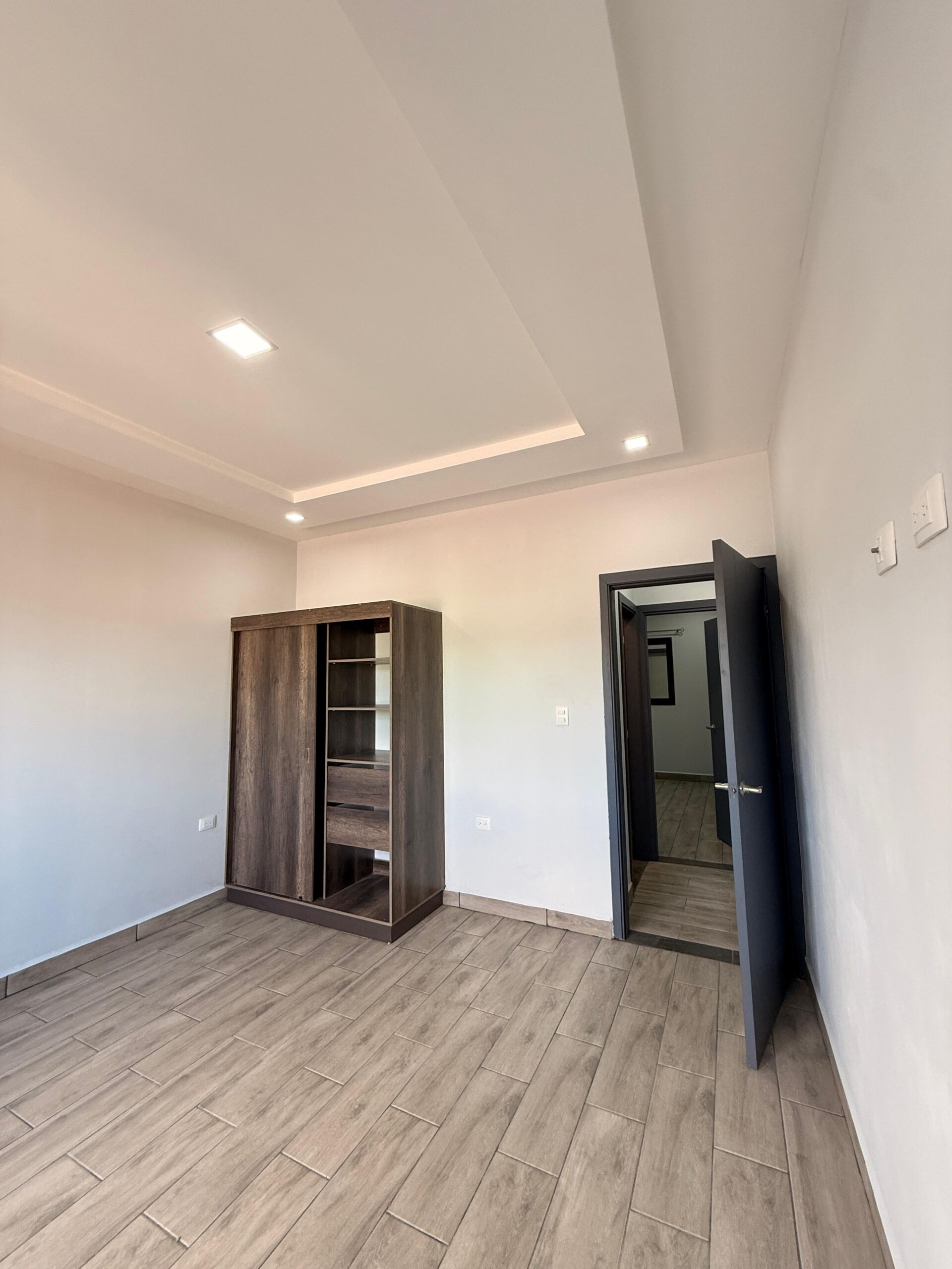 Renta de Local Comercial – Piso Médico, Distrito Artemisa 📍 miniatura 21