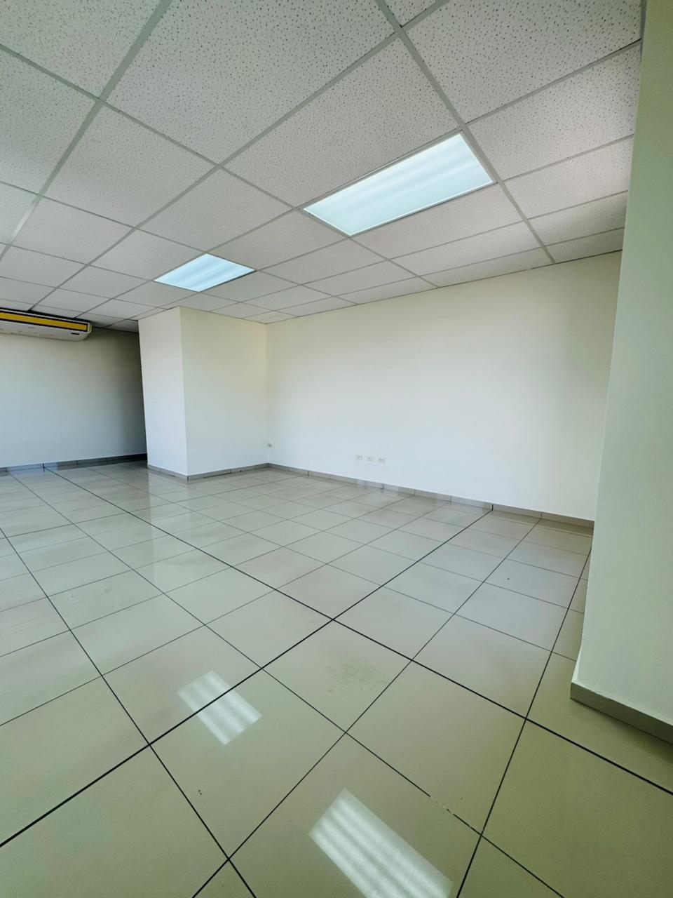 Apartamento en Renta – Edificio Soles – Lomas del Guijarro, Calle Roma – Tegucigalpa galería 29