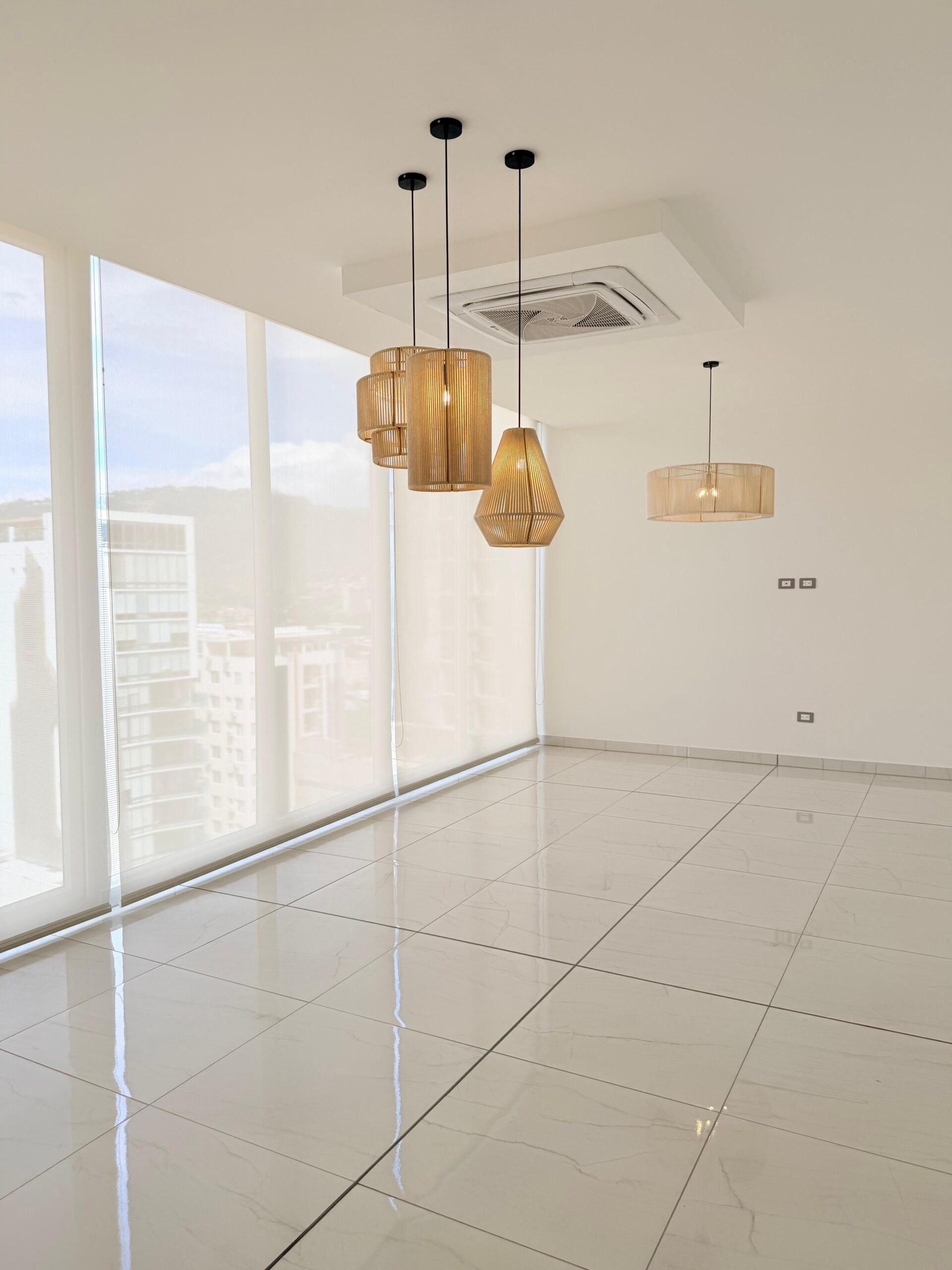 Apartamento en Renta – Torre Kuarzo miniatura 2
