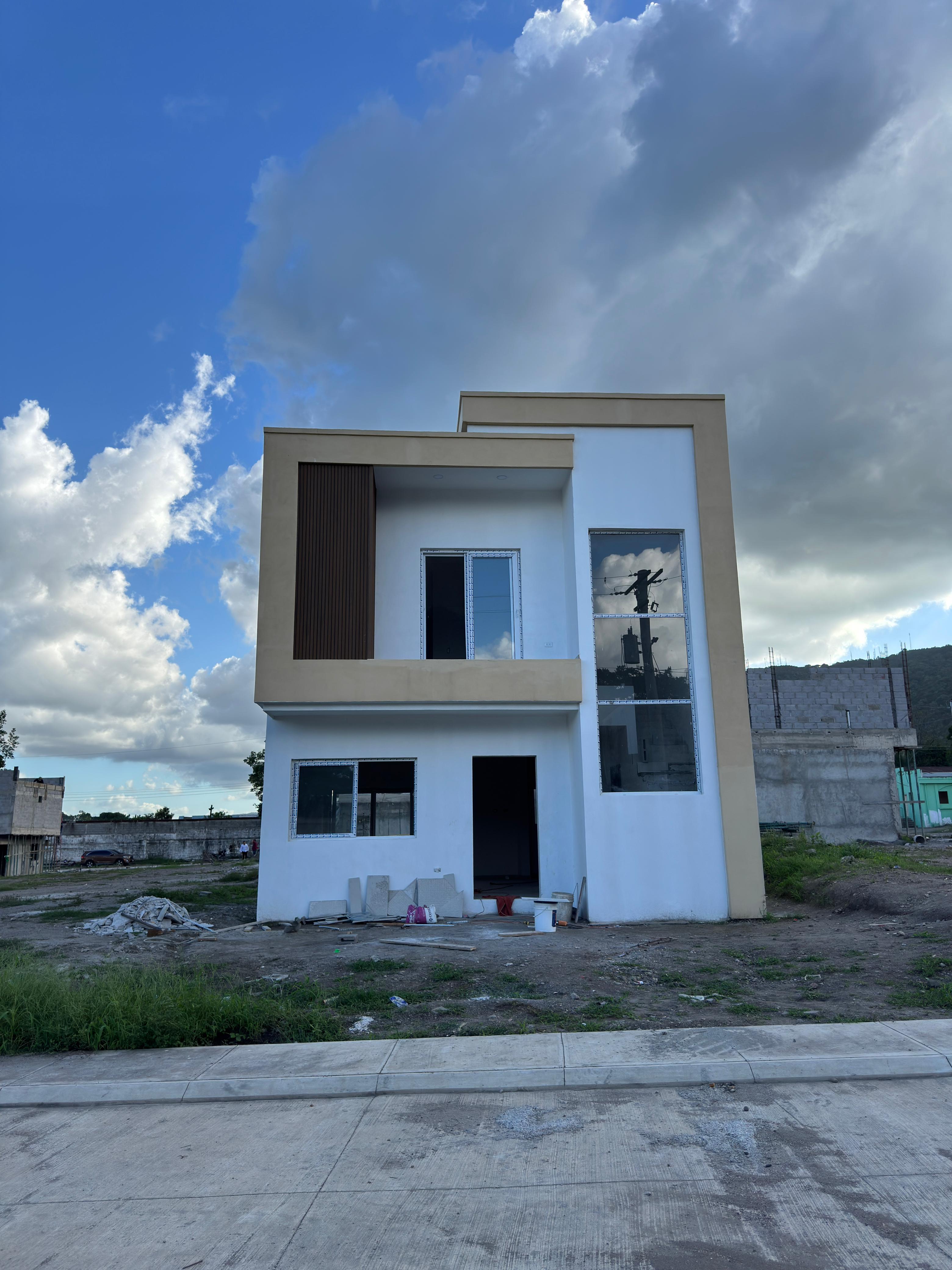 Se Rentan 3 Bodegas – Santa Rosa de Copán miniatura 12