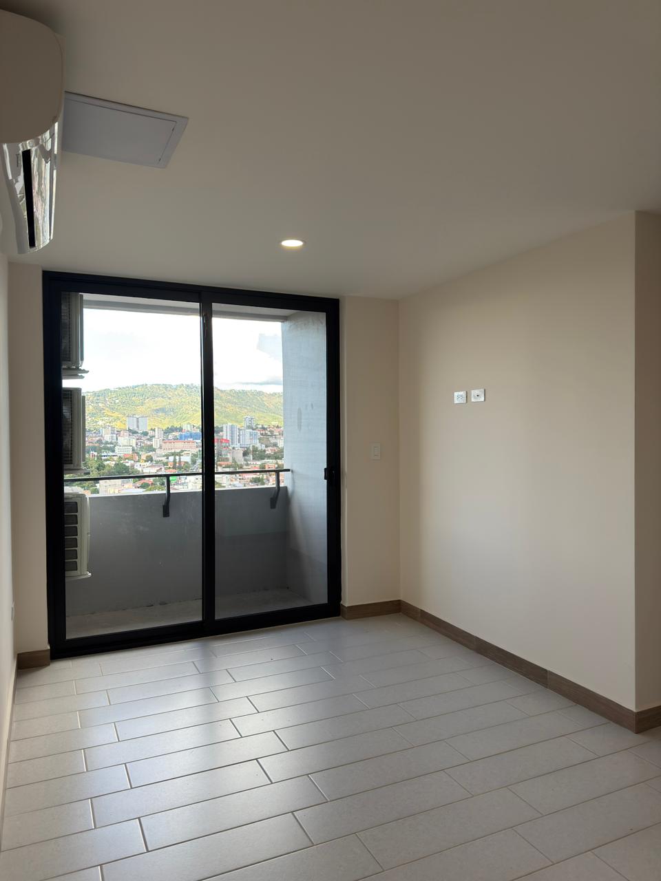 Apartamento en Alquiler – Cipreses San Ignacio miniatura 2