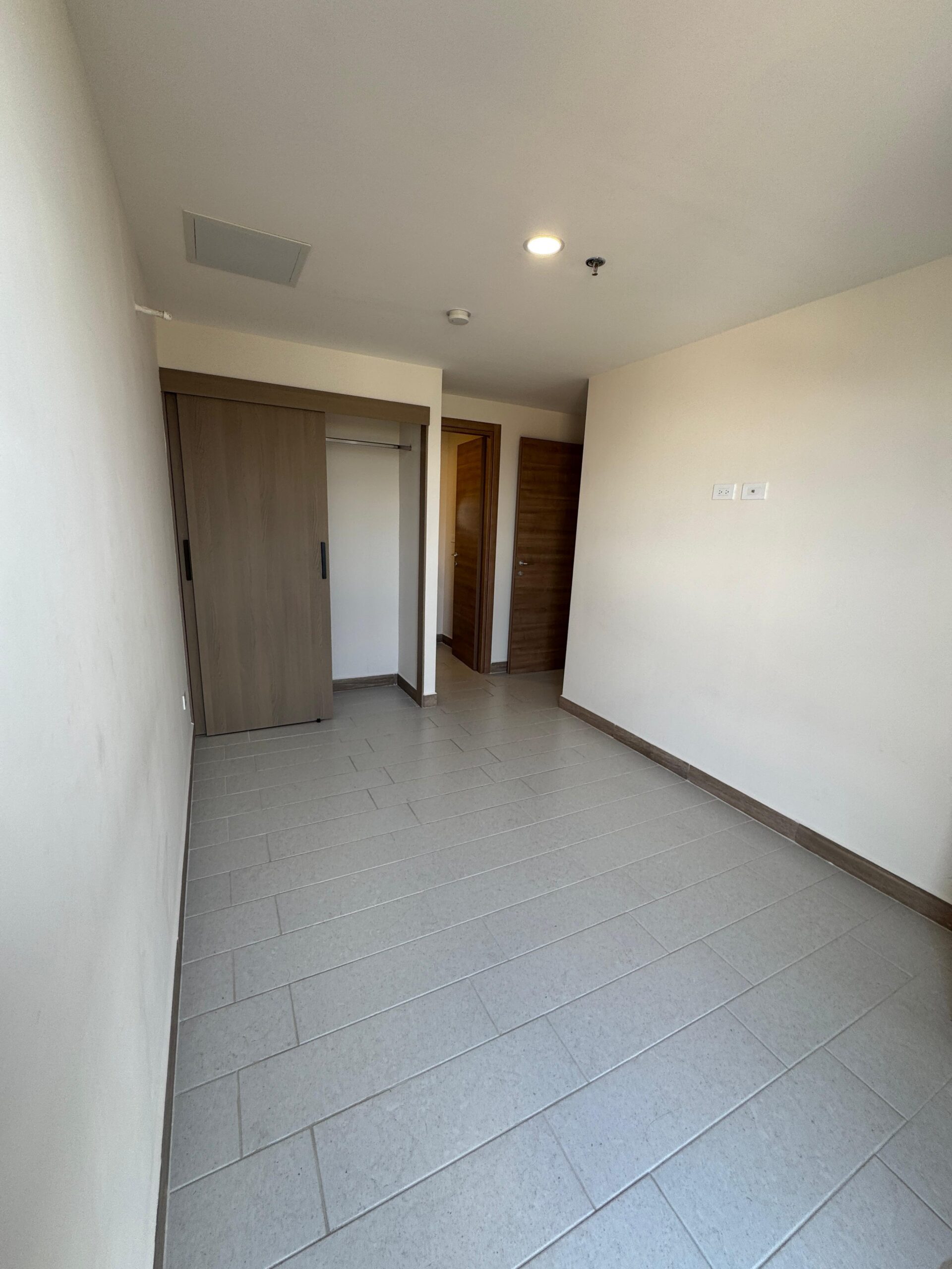 🏙 Apartamento en Alquiler – Torre Cipreses San Ignacio miniatura 4
