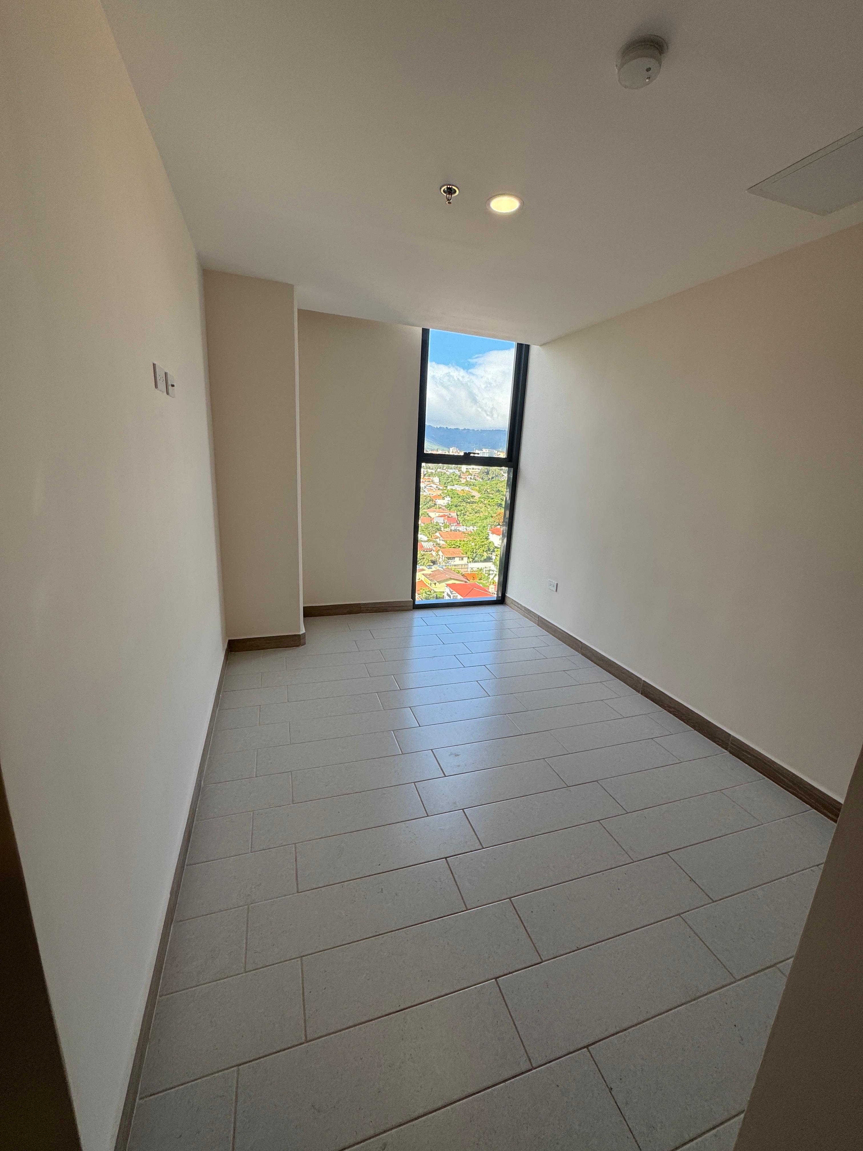 🏙 Apartamento en Alquiler – Torre Cipreses San Ignacio miniatura 3