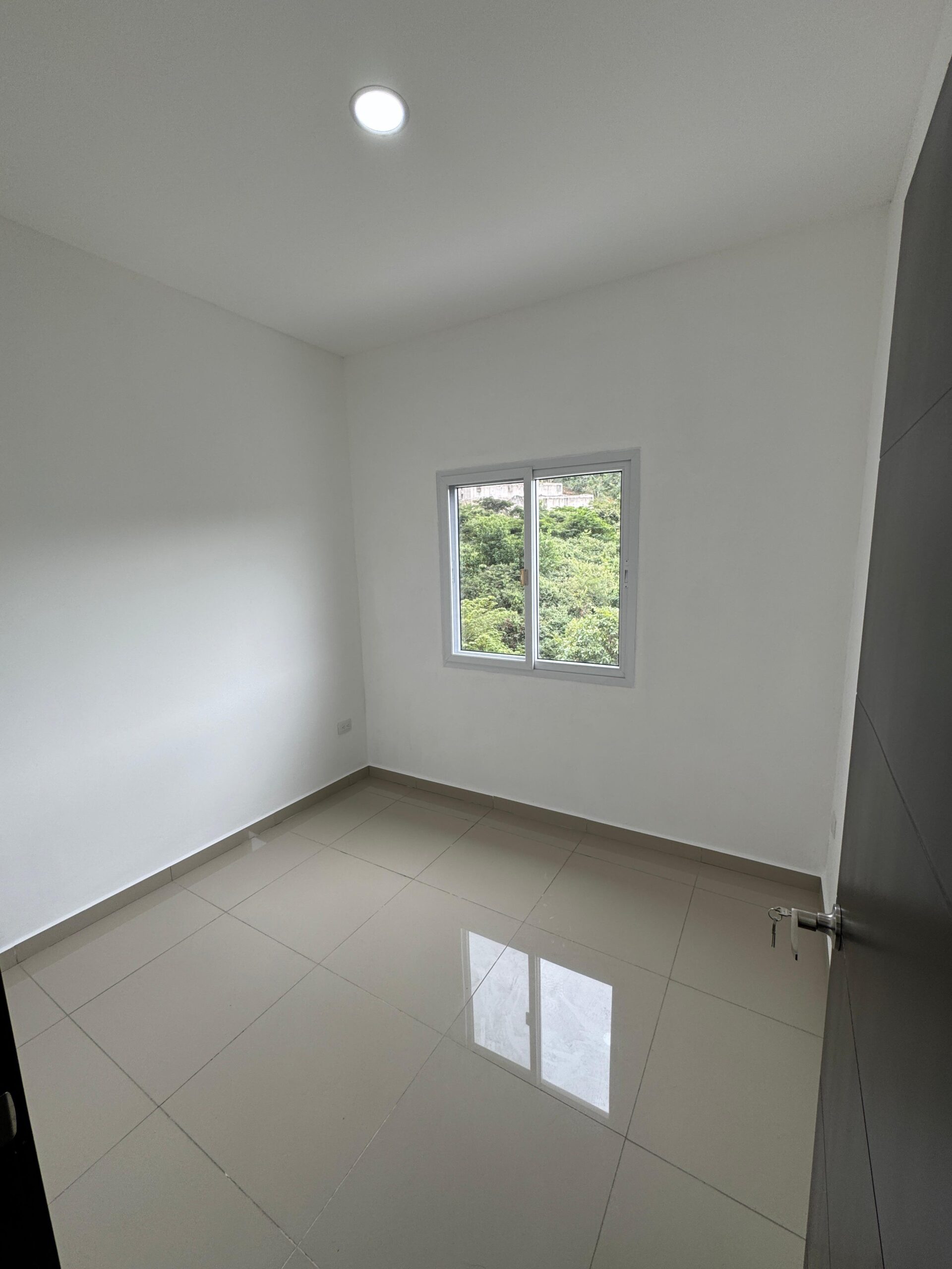🏡 Preventa de Casa – Última Unidad Disponible 📍 Paseo Las Campanas, Tegucigalpa miniatura 7