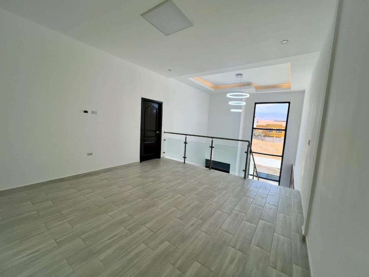 🏡 Casa de Lujo en Alquiler – Residencial El Sauce miniatura 10